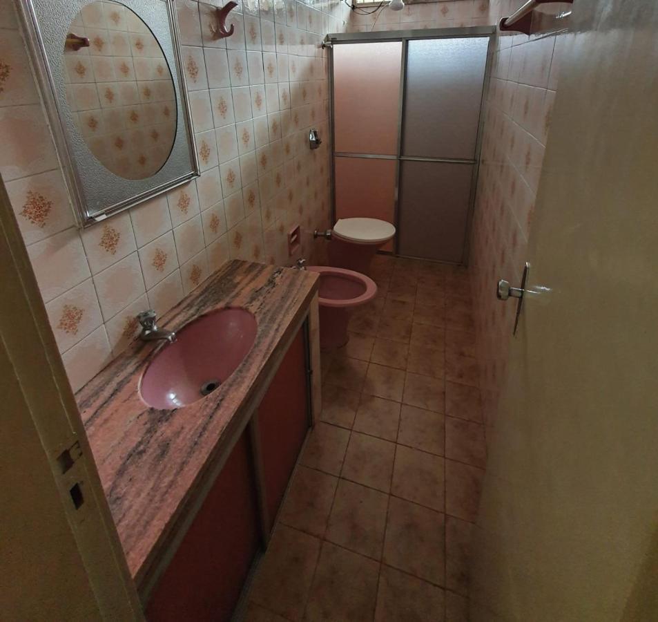 Hostel Umuarama Uberlândia Екстериор снимка